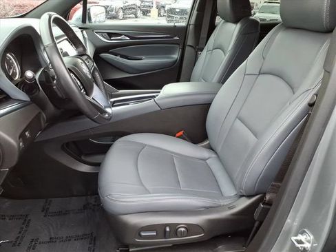 Used 2024 Buick Enclave Essence w/ Sport Touring Edition FWD image 6