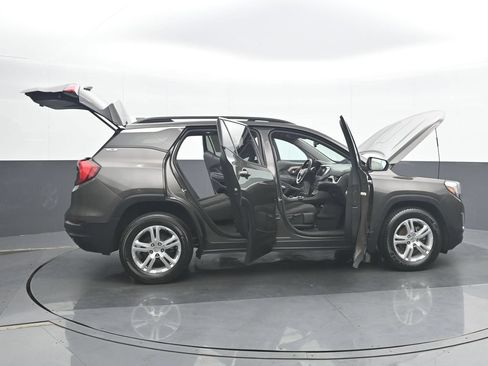 Used 2020 GMC Terrain SLE w/ Driver Convenience Package AWD/4WD image 36