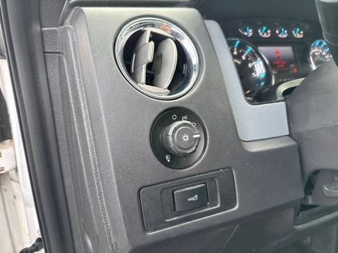 Used 2013 Ford F150 XLT w/ Luxury Equipment Group AWD/4WD image 19