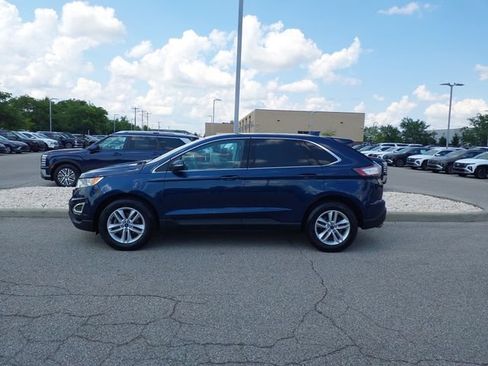 Used 2017 Ford Edge SEL w/ Equipment Group 201A FWD image 2