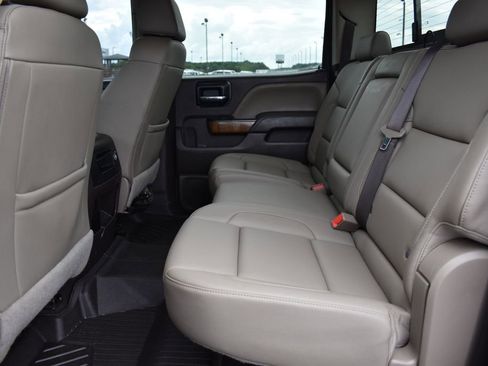 Used 2018 GMC Sierra 1500 SLT AWD/4WD image 12