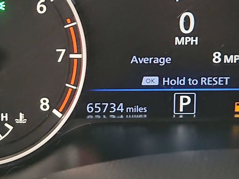 Used 2024 Nissan Altima 2.5 SV FWD image 18