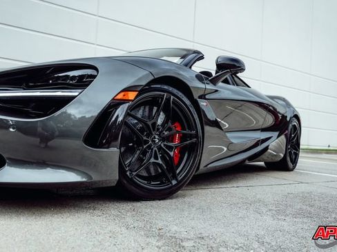Used 2020 McLaren 720S Performance RWD image 51