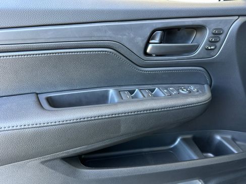 New 2026 Honda Odyssey EX-L image 11