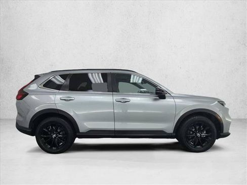 Used 2025 Honda CR-V Sport-L image 4