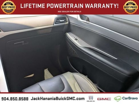 Used 2020 Hyundai Palisade SEL FWD image 18