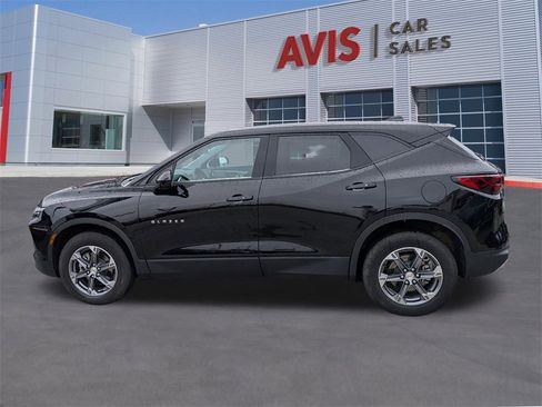 Used 2025 Chevrolet Blazer LT image 10