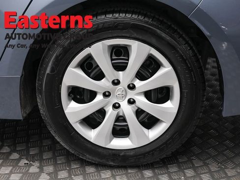 Used 2024 Toyota Corolla LE image 8