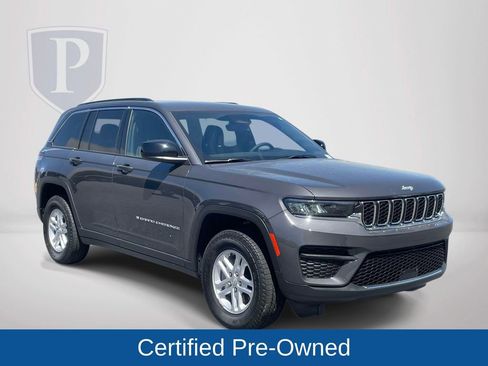 Certified 2025 Jeep Grand Cherokee Laredo w/ Trailer Tow Package image 2