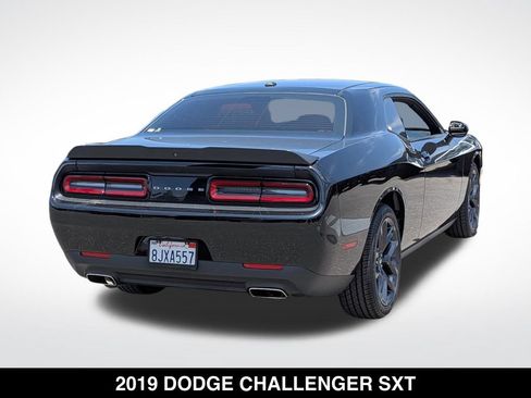 Used 2019 Dodge Challenger SXT w/ Blacktop Package RWD image 8