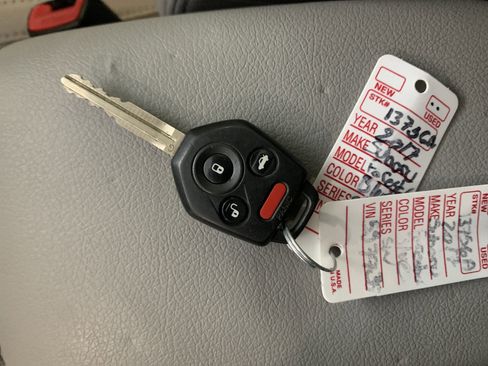 Used 2017 Subaru Forester 2.5i w/ Alloy Wheel Package image 21