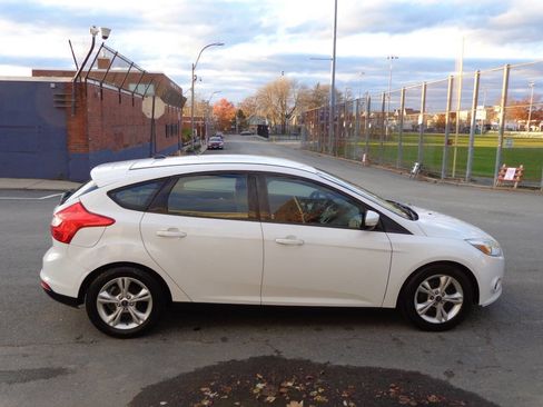 Used 2014 Ford Focus SE image 7