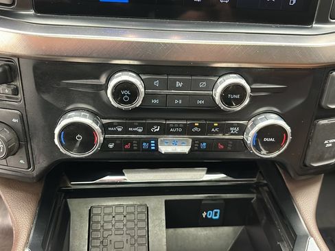 Used 2023 Ford F250 King Ranch w/ Tremor Off-Road Package AWD/4WD image 20