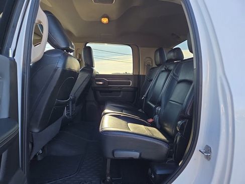 Used 2019 RAM 3500 Big Horn image 12