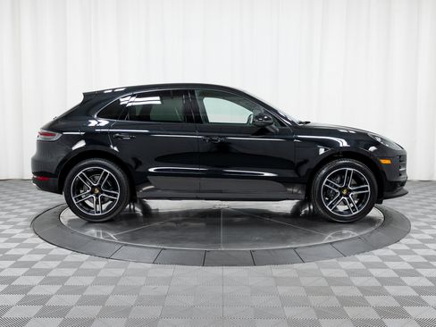 Certified 2021 Porsche Macan AWD/4WD image 8