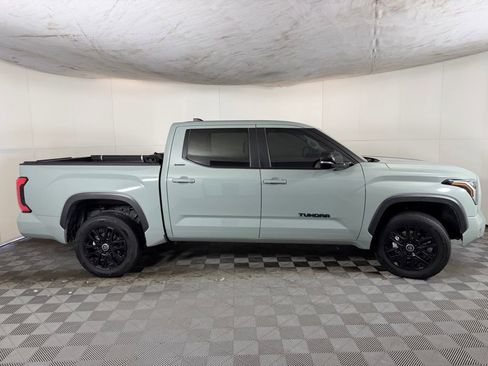 Used 2024 Toyota Tundra Limited image 6
