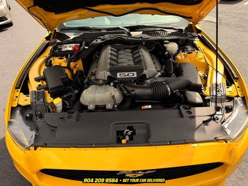 Used 2017 Ford Mustang GT RWD image 34