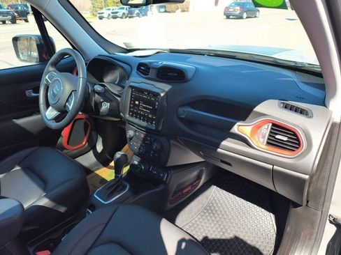 Used 2023 Jeep Renegade Trailhawk w/ Sun/Sound Group AWD/4WD image 26