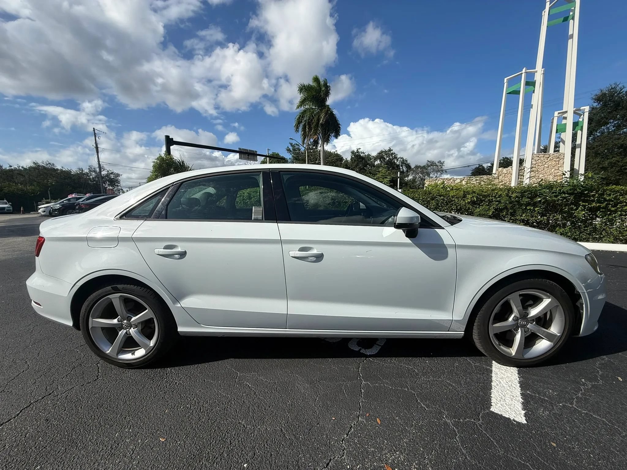 Used 2016 Audi A3 1.8T Premium FWD image 4