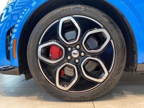 Used 2022 Ford Mustang Mach-E GT image 19