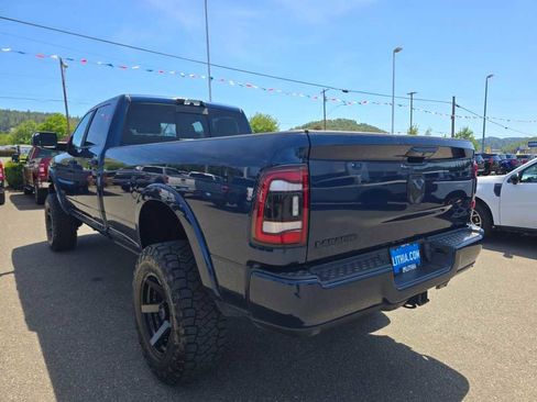 Used 2022 RAM 2500 Laramie AWD/4WD image 3