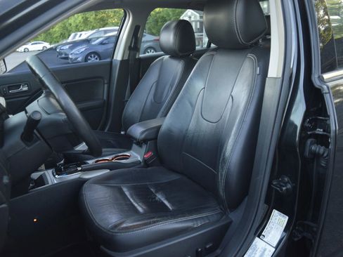 Used 2012 Ford Fusion Sport FWD image 6
