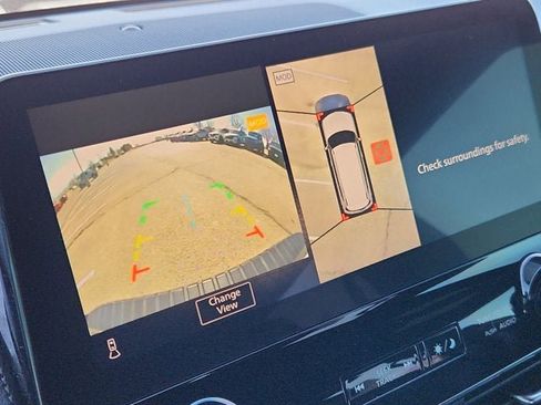 Used 2023 Nissan Armada SL w/ Midnight Edition Package image 24