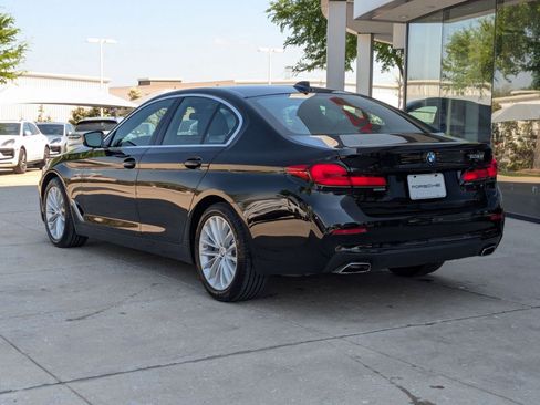 Used 2023 BMW 530i image 3