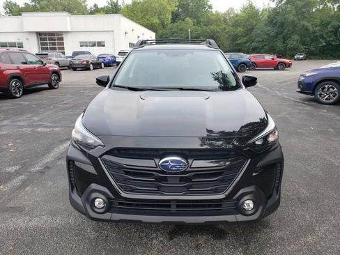 Used 2025 Subaru Outback Onyx Edition XT AWD/4WD image 9