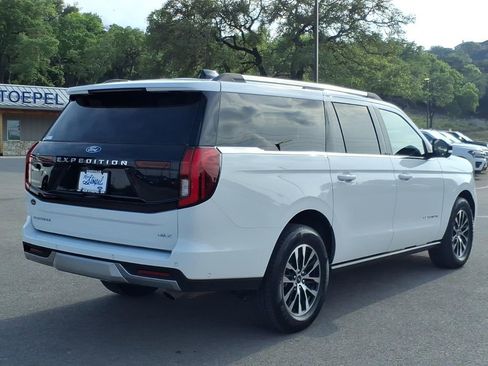Certified 2025 Ford Expedition Max Platinum AWD/4WD image 11