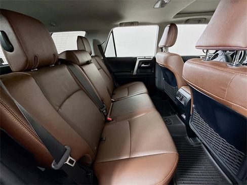 Used 2024 Toyota 4Runner Limited image 28