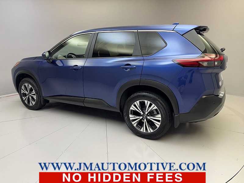 Used 2023 Nissan Rogue SV AWD/4WD image 3