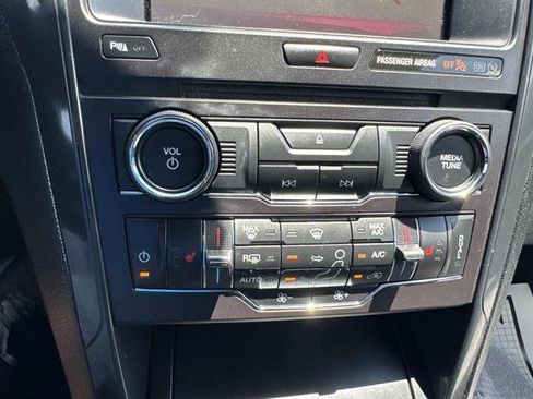 Certified 2017 Ford Explorer XLT w/ Equipment Group 202A AWD/4WD image 16