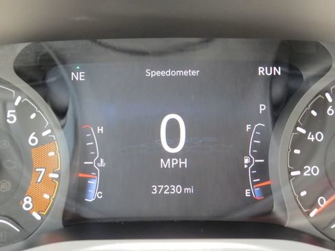 Certified 2023 Jeep Compass Latitude AWD/4WD image 20