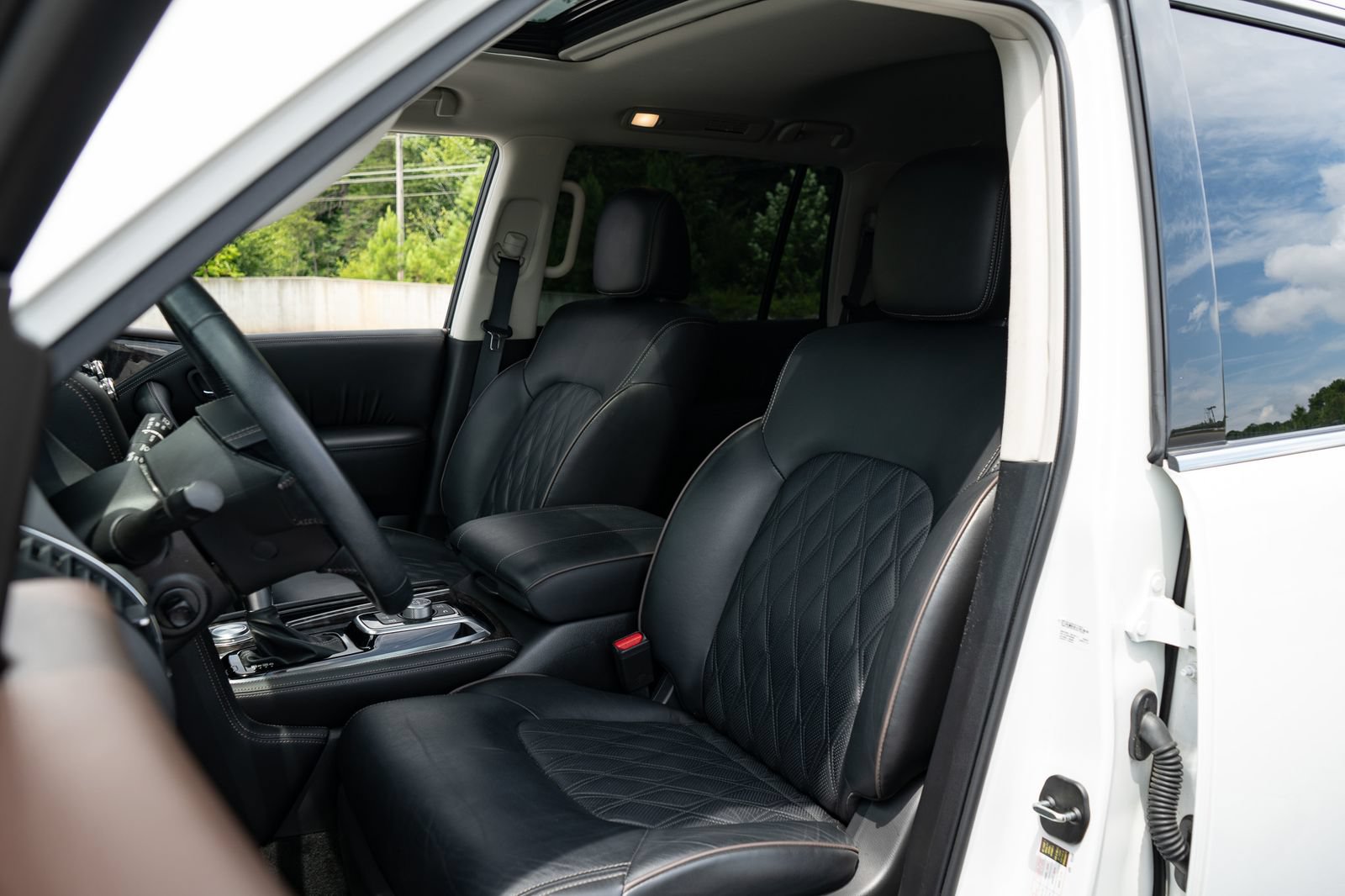 Used 2024 Nissan Armada Platinum w/ Cargo Package RWD image 15