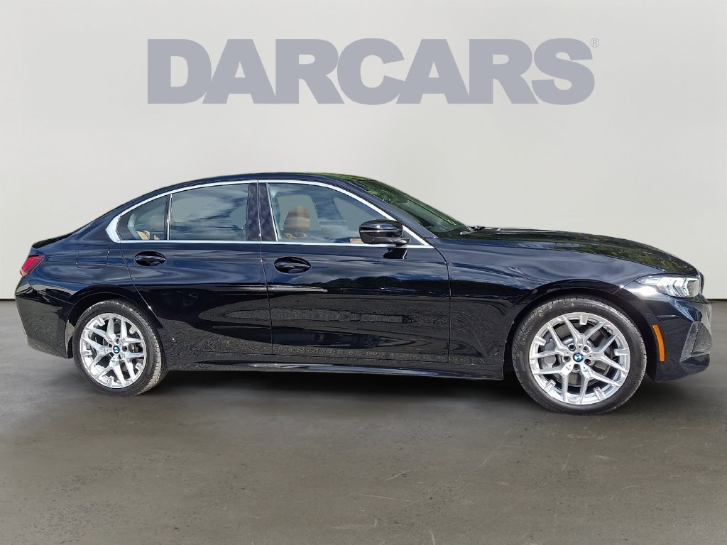 Used 2025 BMW 330i xDrive Sedan w/ Premium Package AWD/4WD image 7