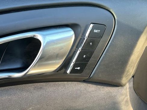 Used 2016 Porsche Cayenne GTS image 19