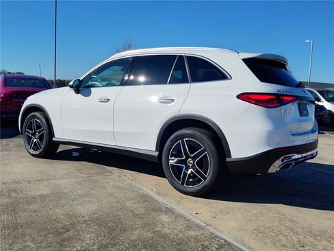 New 2026 Mercedes-Benz GLC 300 4MATIC image 3