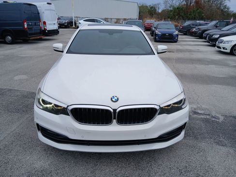 Used 2017 BMW 530i image 2