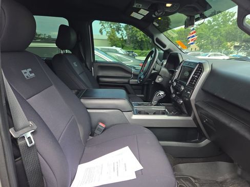 Used 2019 Ford F150 XLT w/ Equipment Group 302A Luxury AWD/4WD image 9