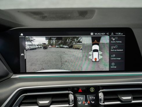 Used 2019 BMW X5 xDrive40i w/ M Sport Package image 31