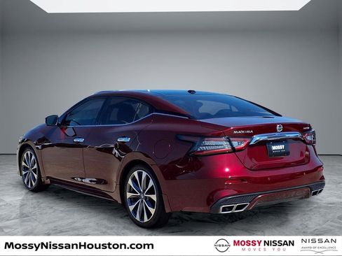 Used 2019 Nissan Maxima Platinum w/ Sport Mat Group FWD image 2