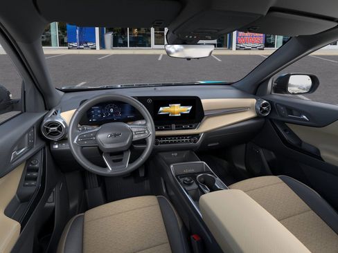 New 2026 Chevrolet Equinox ACTIV image 17