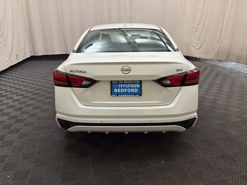 Used 2023 Nissan Altima 2.5 SV image 6