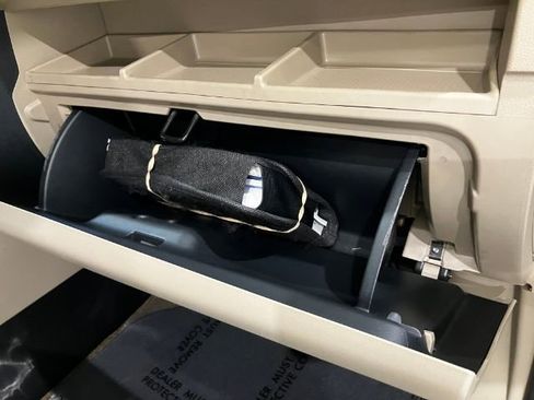 Used 2015 Honda Pilot Touring image 45