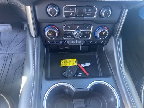 Certified 2023 Chevrolet Tahoe Premier w/ Premium Package 2 AWD/4WD image 18