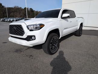 Used 2023 Toyota Tacoma TRD Sport video 1