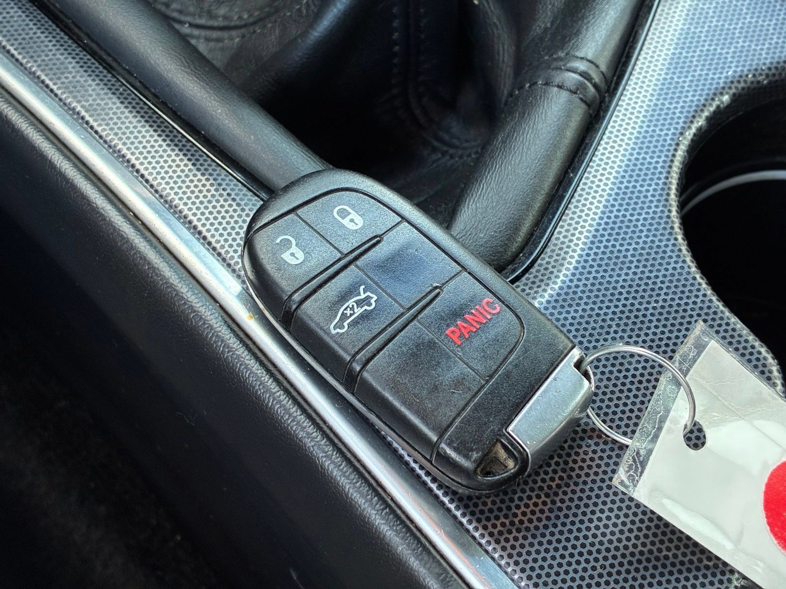 Used 2016 Dodge Challenger SRT RWD image 27