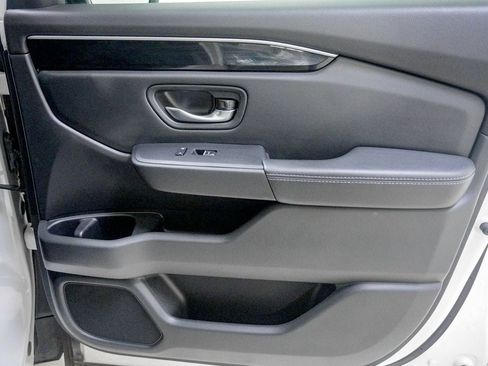 Used 2025 Honda Pilot Touring image 34
