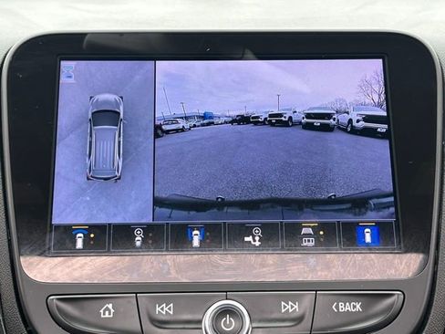 Used 2022 Chevrolet Equinox RS w/ Infotainment Package AWD/4WD image 35